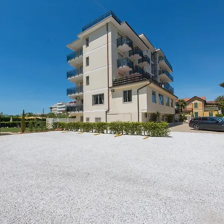 King Hotel Marina di Pietrasanta