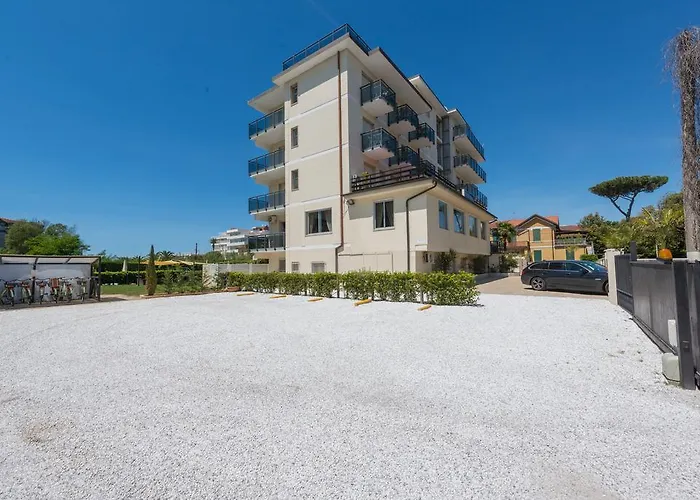 King Hotell Marina di Pietrasanta